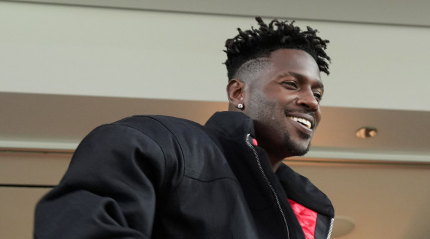 Antonio Brown Receiving ‘Genuine’ Interest From NFL Teams, Agent Says